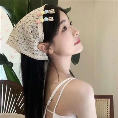 迷雾中的她